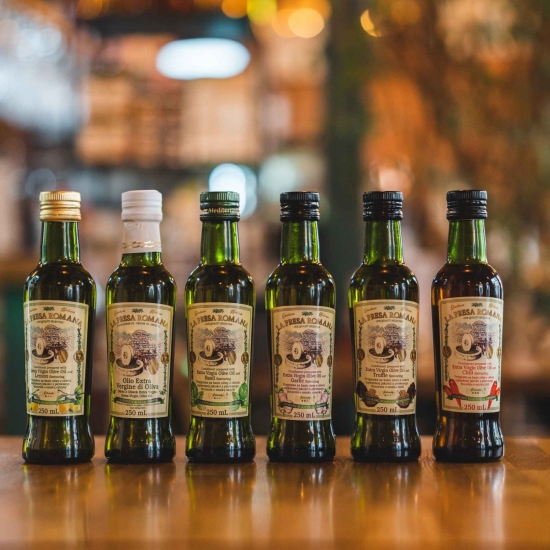 Oliwa z oliwek o smaku truflowym 250ml - La Presa Romana Extra Virgin Olive Oil Truffle