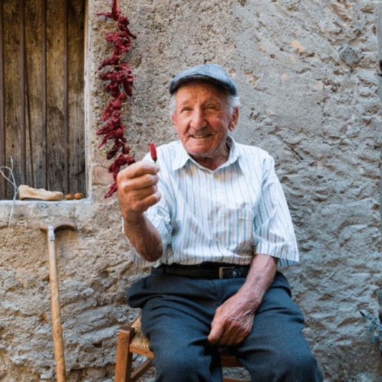 Pikantny sos pomidorowy z Ndują w oliwie z oliwek 180g - NDUJA in olio di oliva Delizie di Calabria