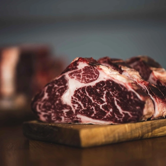 Stek z Antrykotu Rib Eye sezonowany na sucho 30 Dni - PREMIUM - Jałówka BMS3+ WYBIERZ WAGĘ STEKA