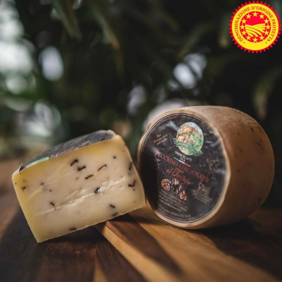 Ser Pecorino z truflami PREMIUM Długodojrzewający - Pecorino Toscano Stagionato al Tartufo DOP - na wagę
