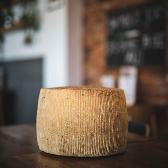 Toskański dojrzewający ser owczy - Pecorino Toscana SUPREMO