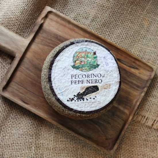 Ser Pecorino z pieprzem PREMIUM - Pecorino Toscano Stagionato con Pepe Nero DOP na wagę
