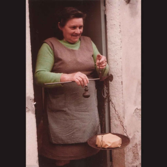 Pecorino al Pistacchio DOP - ser z mleka owczego