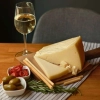 Asiago DOP - delikatny, miękki ser z mleka krowiego na wagę