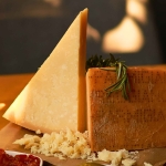Parmigiano Reggiano DOP - 24 mięsięczny - 993 Caseificio Cavola