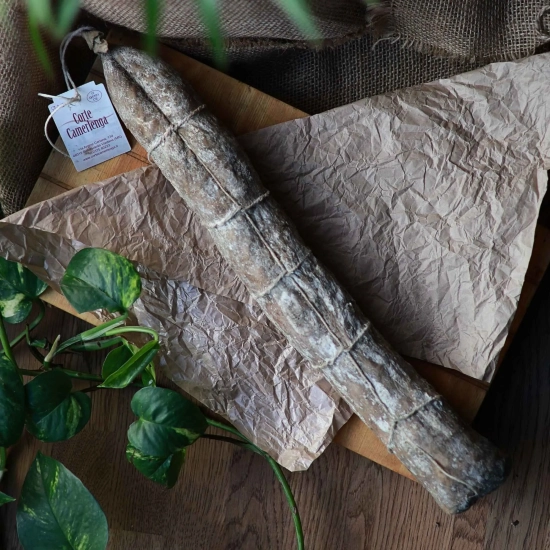 Dojrzewające salami w cienkich plastrach - Salame Stagionato, Corte Camerlenga