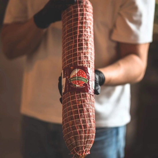 Salame Ventricina Piccantino z Abruzji - Pikantne salami w plastrach