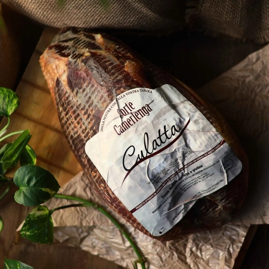 Długo dojrzewająca szynka Culatta PREMIUM - wędlina w cienkich plastrach - Culatta con Cotenna Stagionata, Corte Camerlenga