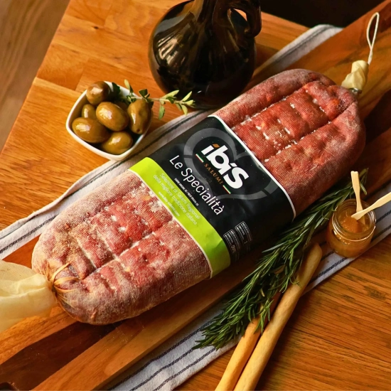 Spianata Piccante - Pikantne salami w kawałku