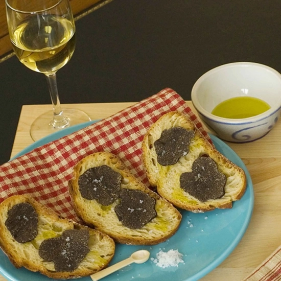 Toskańska oliwa o smaku białej trufli 250ml PREMIUM - Olio extra vergine di oliva al Tartufo Bianco