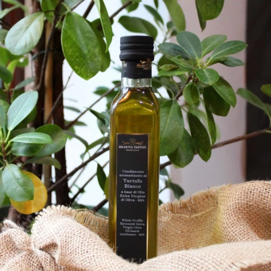 Toskańska oliwa o smaku białej trufli 250ml PREMIUM - Olio extra vergine di oliva al Tartufo Bianco