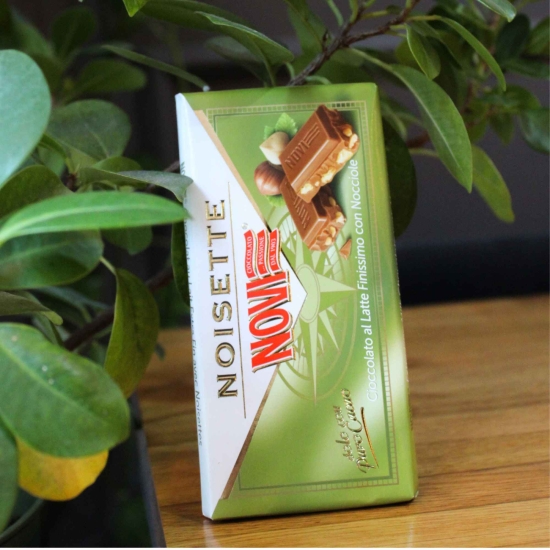 Czekolada mleczna z orzechami laskowymi 100g NOVI - Ciocciolato al Latte Finissimo con Niocciole